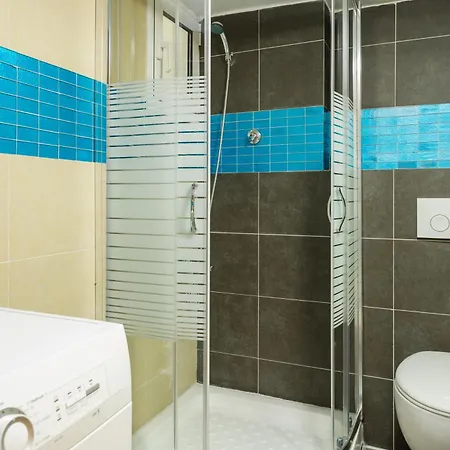 Apartment Idea Bu Halu!, In Center Of Thessaloniki